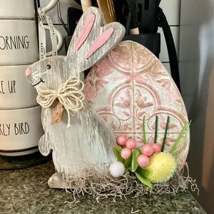 Easter Bunny Shelf Sitter